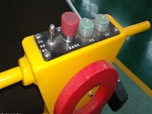 مقبض التشغيل ووحدة التحكم – الحركة الحقيقية – الوضعية اليدوية ووضعية الطوارئ ..إلخ