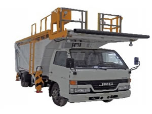 شاحنة نفايات الطائرة